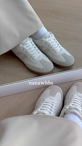 Women Sneakers  #sneakers #womensneakers 