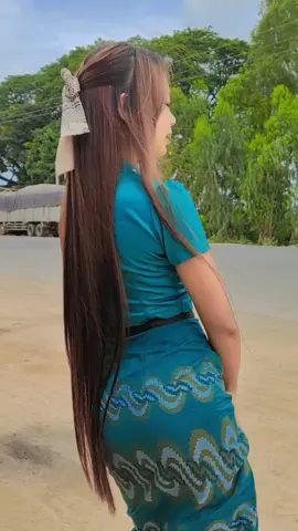 ##မမ ..မမလူလိမ်လူညာ🤧အသဲယားအောင်လုပ်တယ်😁အရမ်းဆိုးတယ်အမေနဲ့တိုင်ပြောမယ်😛##