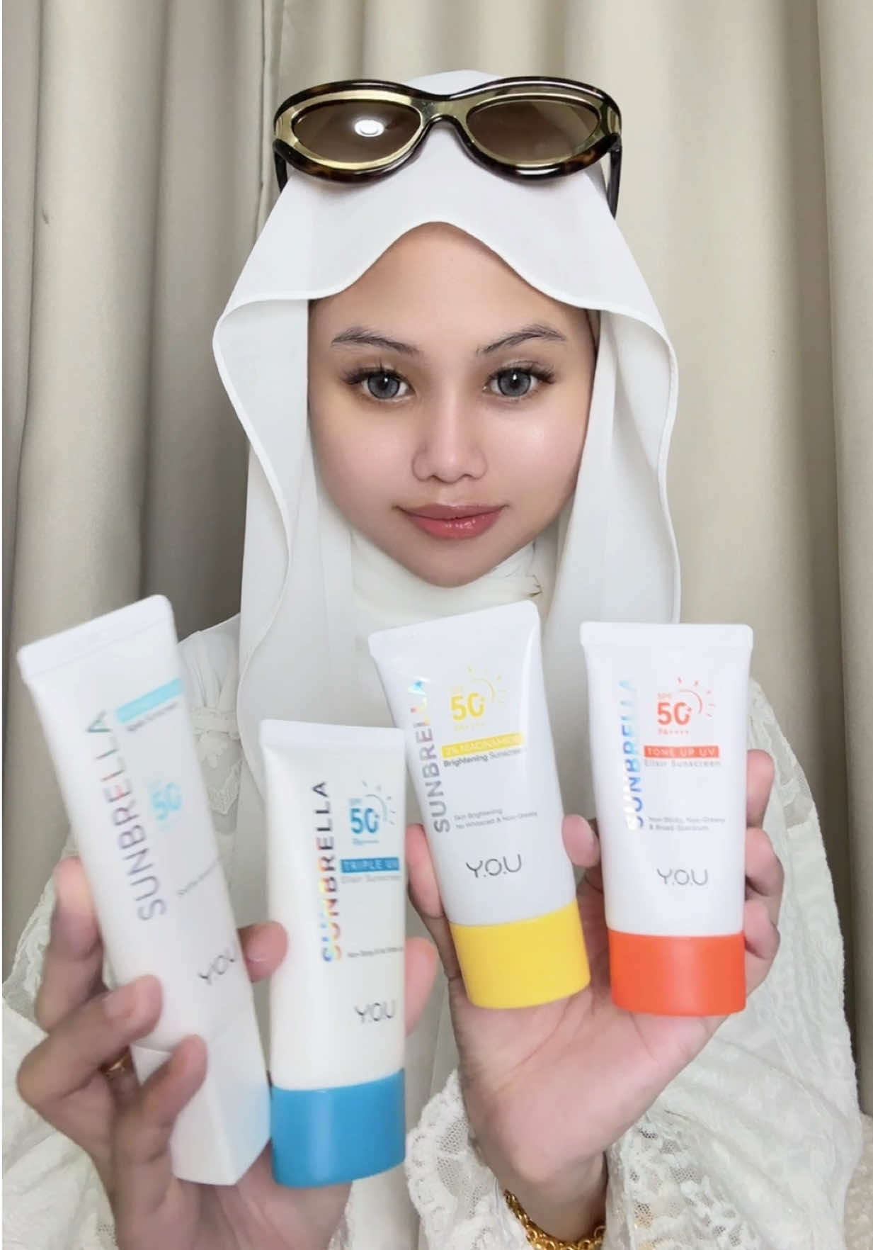 4 pilihan sunscreen, mana satu yang sesuai dengan korang? 😍 Semua best-best and bagus ! Kalau korang, pilih yang mana? ☀️✨ @YOU Beauty Malaysia   #YOUBeautyMy #YOUSUNBRELLA