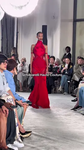 Taking you to Schiaparelli Haute Couture show in Paris. #fashiontiktok #TikTokFashion #schiaparelli #hautecouture #hautecoutureweek #couture #coutureweek #fashion #celeb #paris #parisfashionweek #pfw 