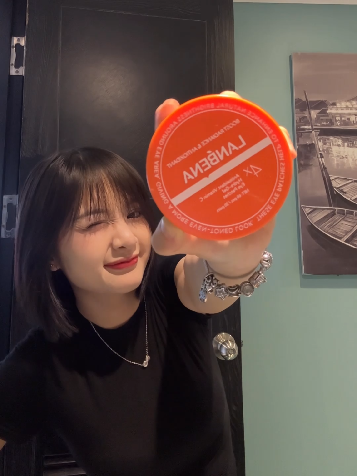 Làm trợ lý có vài bữa mà mắt suýt thâm, may mà chuẩn bị trước #skincare #matnamat #chamsocda  #lanbenaeyemask  #xuhuongtiktok #thammat #lanbena #boxstudio #boxbilliards