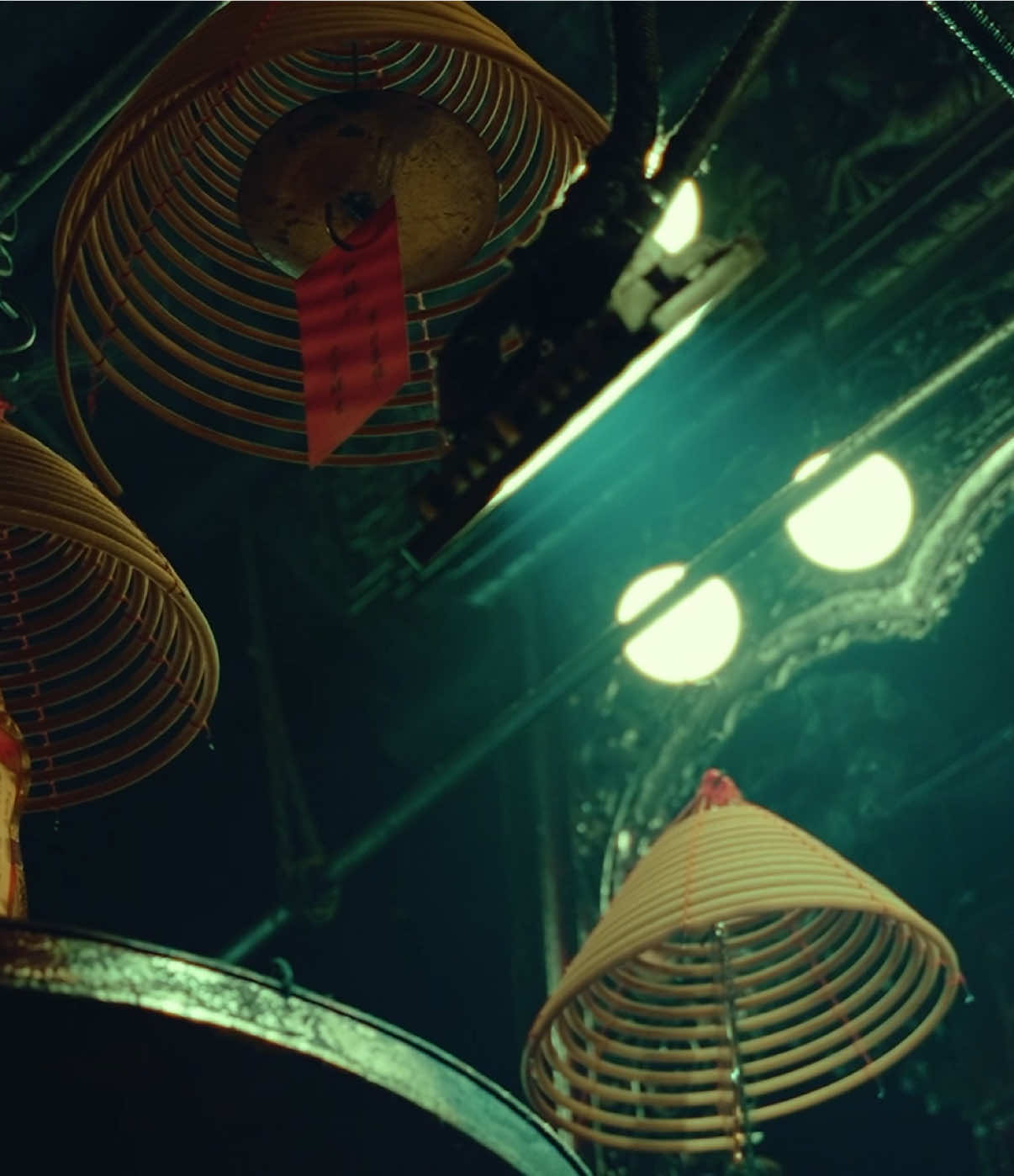 i kept coughing from the smoke… #travel #cinematic #hongkong #film #fyp #tiktok #instagram #videography #music #art #video #temples #manmotemple #planes 