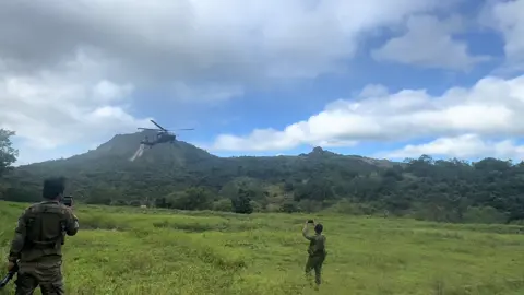 Jollibee sa bundok isang follow para bayan naman jan.