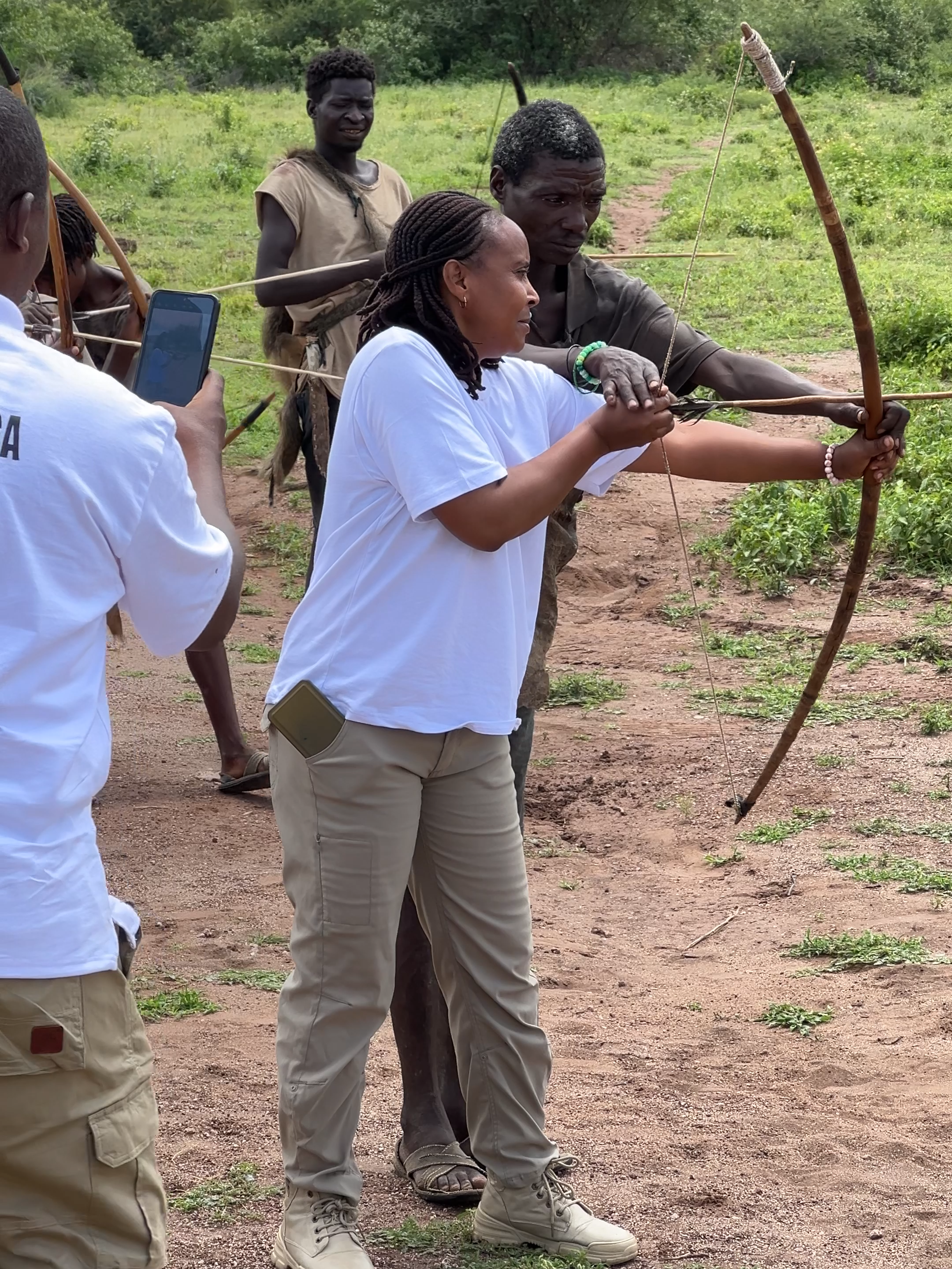Hadzabe Tribe Hunt#tribe #africa #tanzania #fouryou #hadzabe
