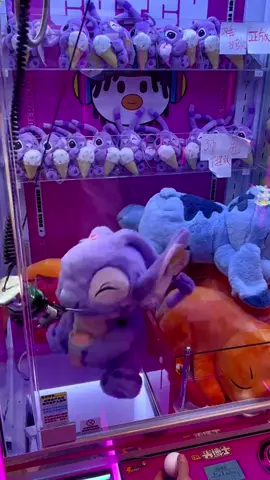Claw machine fail🤣#satisfying #funny 