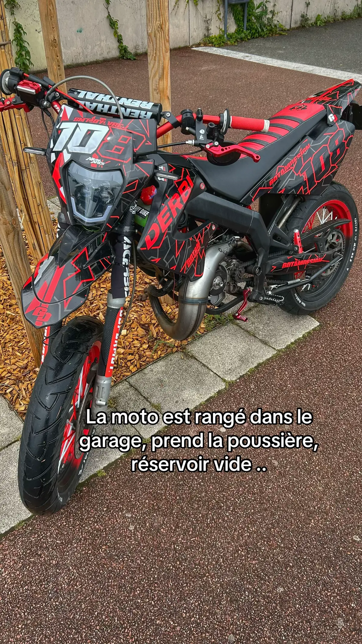 #50cc #50 #supermoto #supermotfr #derbi #gilera #kitdeco #108 #gotamdesig #smtbyvrej #rouge #fyp #prt #kit #2temps