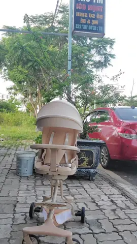 Xe đẩy M10 giành cho bé sơ sinh - Gấp gọn tiện lợi - Đảo chiều 360 độ, ngả lưng 175 độ  - Kèm bảng bàn ăn dặm