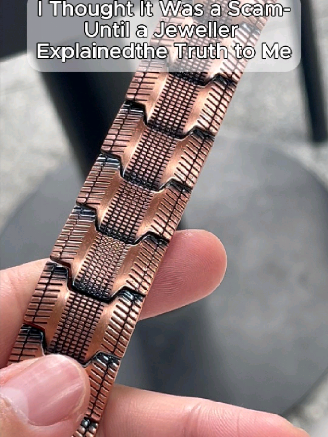 Do you need this bracelet?#dealsforyoudays  #copperjewelry  #feraco  #magnetic  #jewelry  #copper  #menaccessories  #MentalHealth  #healthcare 