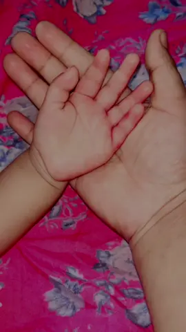 আমার জীবনের সব চেয়ে দামি উপহার  তুমি🤱🌸