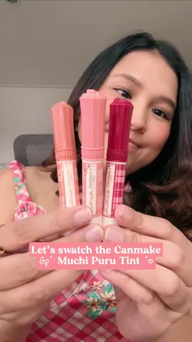 Morena-friendly J-beauty lippie! ( ˘ ³˘)♥︎ Found the Canmake Tokyo Muchi Puru Tint on my last trip to Japan and I’ve been obsessed ever since! It’s ultra-glossy, so comfy to wear, and gives that kawaii juicy-lip look with a refreshing plumping effect ⋆˚꩜｡ Sooo happy that @Canmake Tokyo PH is finally in the PH 🥹💛  #jbeauty #canmakeph #canmake #muchipurutint #jbeautylippies #japanesemakeup #fyp #tiktokshopfindsph 
