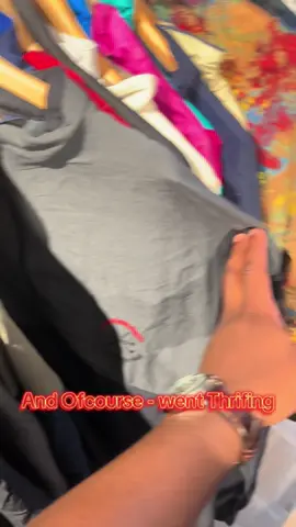 Having a fashionable Euro summer #sustainablefashion #europe #amsterdam #streetwear 