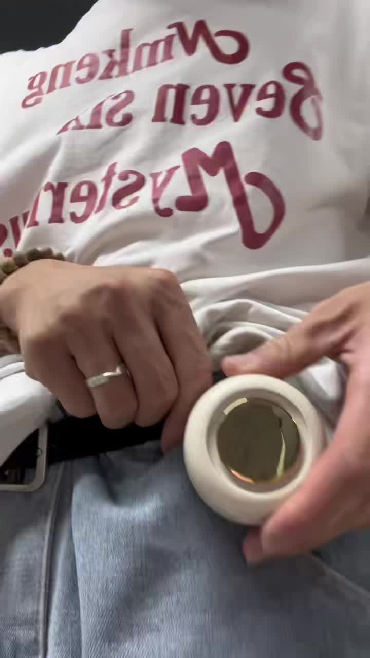 Small Clip Fan,2025 Clip-on Fans for Shirt,Portable Silent Mini Bladeless Fan Clip On, 3 Speeds Mini Whirlwind Fans for Waist Clips 