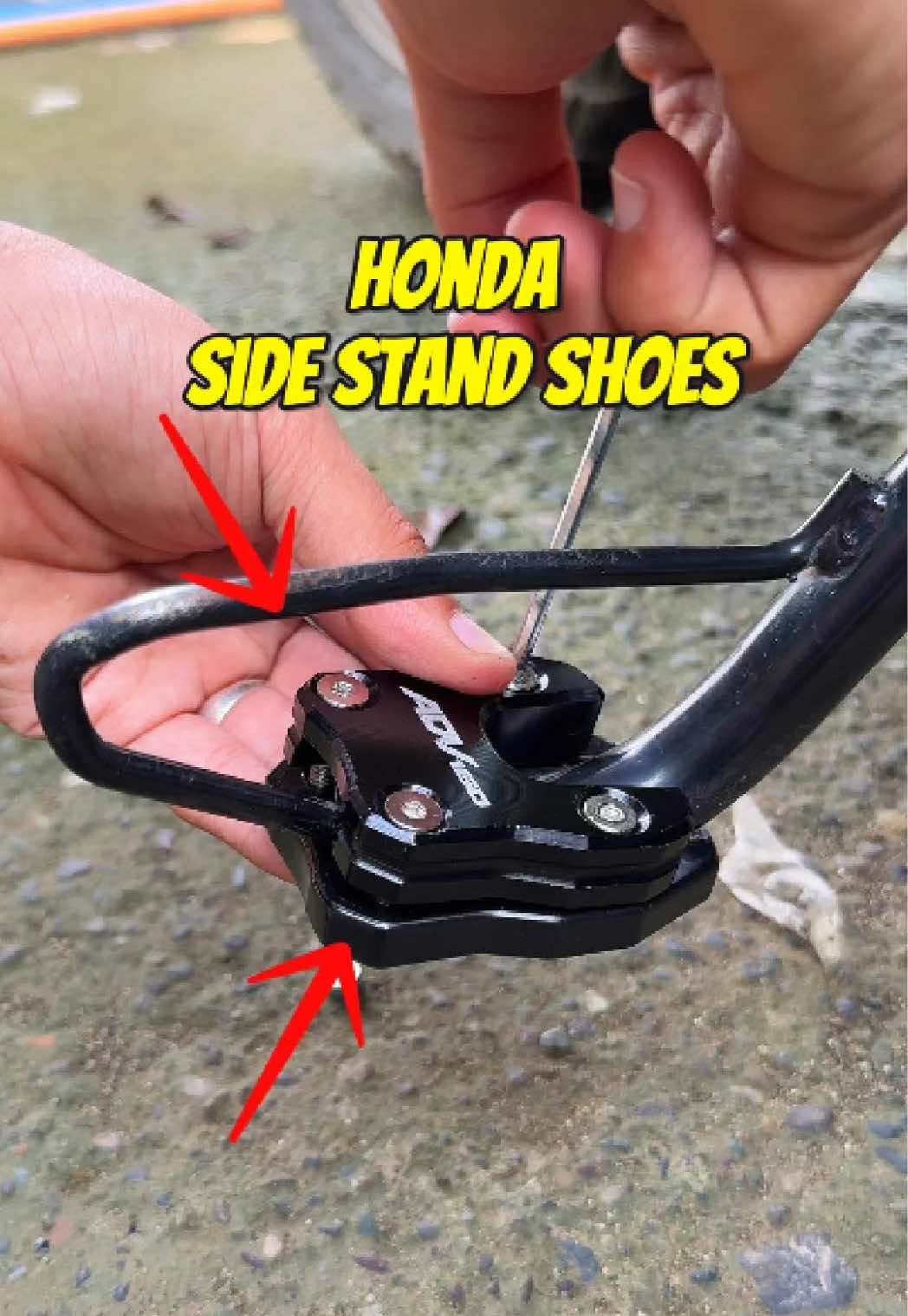 Safe na ang pag stand naten😄💙 #sidestandshoe #sidestand #adv160 #motor #motorcycle 
