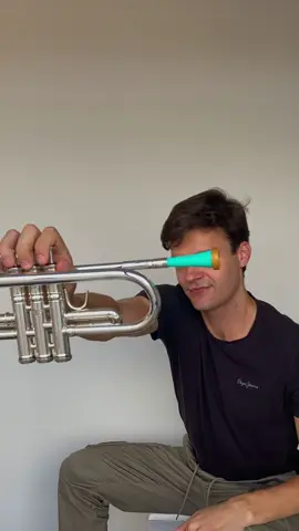 ¿Te suena esta melodía? 🎬 Sí, es la de El juego del calamar… 🎺 Pero en realidad, es el tercer movimiento del concierto de trompeta de Haydn. Lo toqué hace años en el conservatorio… y aún me pone los pelos de punta. 🎶 Clásico, potente y viral. Así suena el repertorio bien elegido. ¿Lo conocías?   #MusicRioja #HaydnTrumpetConcerto #SquidGame #JuegoDelCalamar   #TrumpetPlayers #BrassPlayers #MúsicosDeTikTok #VientoMetal   #AccesoriosMusicales #Trompeta #TrumpetLife #BandLife   #MúsicaClásica #EstiloPropio #EstiloySonido #EnsayoMusical   #HechoEnEspaña #InstrumentosMusicales #Boquillas3D   #PrácticaMusical #MejoraTuTécnica #ColorySonido