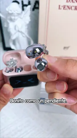 This headphones will rewrite your life !#earbuds #girl #girlgifts #headphones #melodyjewerly #giftideas #earbudswireless #airpod #m100earbuds #earrings