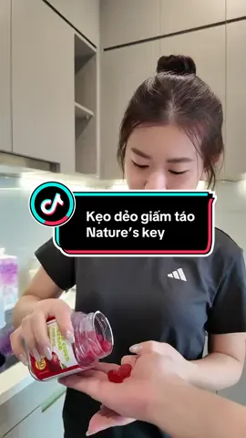 Tháng nào cũng phải mua một lần đó mấy bà #linhchuoireview #natureskey #natureskeyvietnam #natureskeyhealth #keodeogiamtao #keogiamtao #applecidergummies 