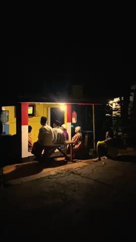 ASMR nonton bola di kampung #pialapresiden #timnasindonesia #timnas #vibes #pedesaan #kampung #bola #nontonbareng 