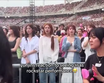 girl was flabbergasted credit for video: kzhaabs on twitter❤️ #lesserafim #yunjin #blackpink #lisa 