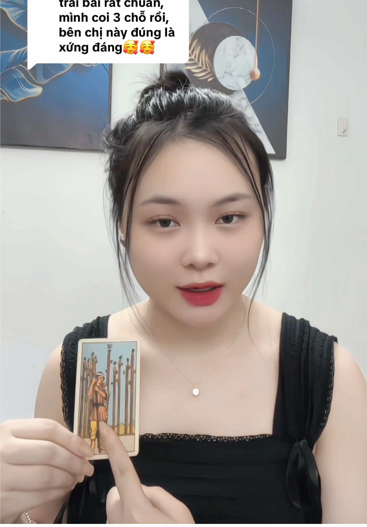 Trả lời @Phạm Ngọc Ánh Hoan Hỉ🥰🥰 #thongdiepvutru #tarot #tinhcam #xuhuong #vairal #manicure 