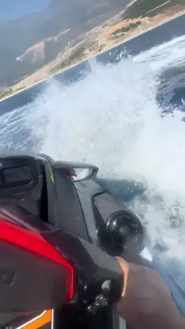 #fyp #fyyyyyyyyyyyyyyyy #foryoupage #viraltiktok #seadoo #325 #jetski #albania🇦🇱 #greencoast #SummerVibes #goviral #dhermi 