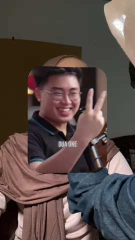 Waduhh waduhhh waduh, kalau kerja dandanin orang masuk yg manaa maseh?? Satu duaa atau duaa satu??😬😭👌  Info pricelist and booking⤵️ Whatsapp only : 085736060119  #makeupartist #makeupgraduation #makeupartistsurabaya #makeupsurabaya #makeupsurabayamurah #makeupsurabayarecomended 