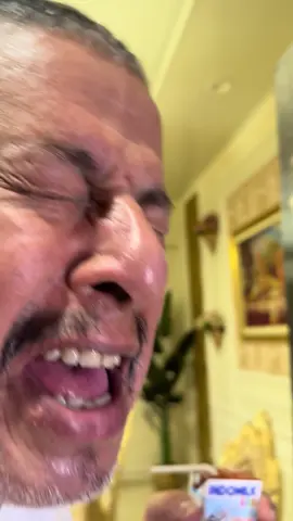 wkwkwkwk panik nih ye panik 😂 untung rendah gula