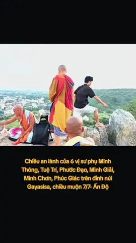 Khung cảnh đỉnh núi tuyệt đẹp 🥰🥰 #xuhuong #thichminhtue #gaimienque ☘️🌸