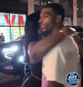 ⛔️🇺🇸🌍 La Star De La NFL 🏈 Ja'Marr Chase Ignore Son Ex-Copine Juste Après Avoir Signé Un Contrat De 161 Millions De Dollars Sur 4 Ans. NB : Elle L’Avait Lâché À L’Époque Où Il Se Battait Pour Une Vie Meilleure, Prétextant Qu’il N’Était Pas Capable De L’Entretenir. Azui 12. 👉 Ne Sous-Estime Jamais Un Rêveur Obstiné. Il Finit Toujours Par Faire Du Bruit #Indussa2025 