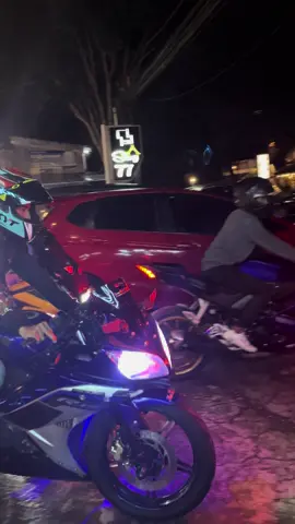 Yo yang mau gabung boleh dm dm aja guys#tasikmalaya #r15boystasikmalaya #fyp 