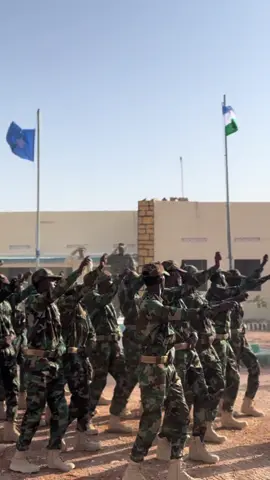 Madaxwaynaha dowladda Puntland oo ciidamo Tababar ugu soo xiray xeradda xorgoble Qardho Puntland Somalia #puntland #somalia #somalitiktok #foryou #foryoupage #deni #Magool #madaxwayne Deni
