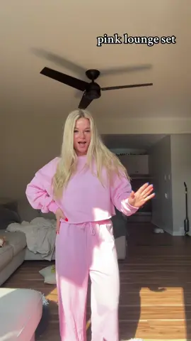 love me a good lil lounge set #loungeset #OOTD #pinkaesthetic #tiktokmademebuyit #tiktokshopping #set #fashiontiktok #fashiontok 