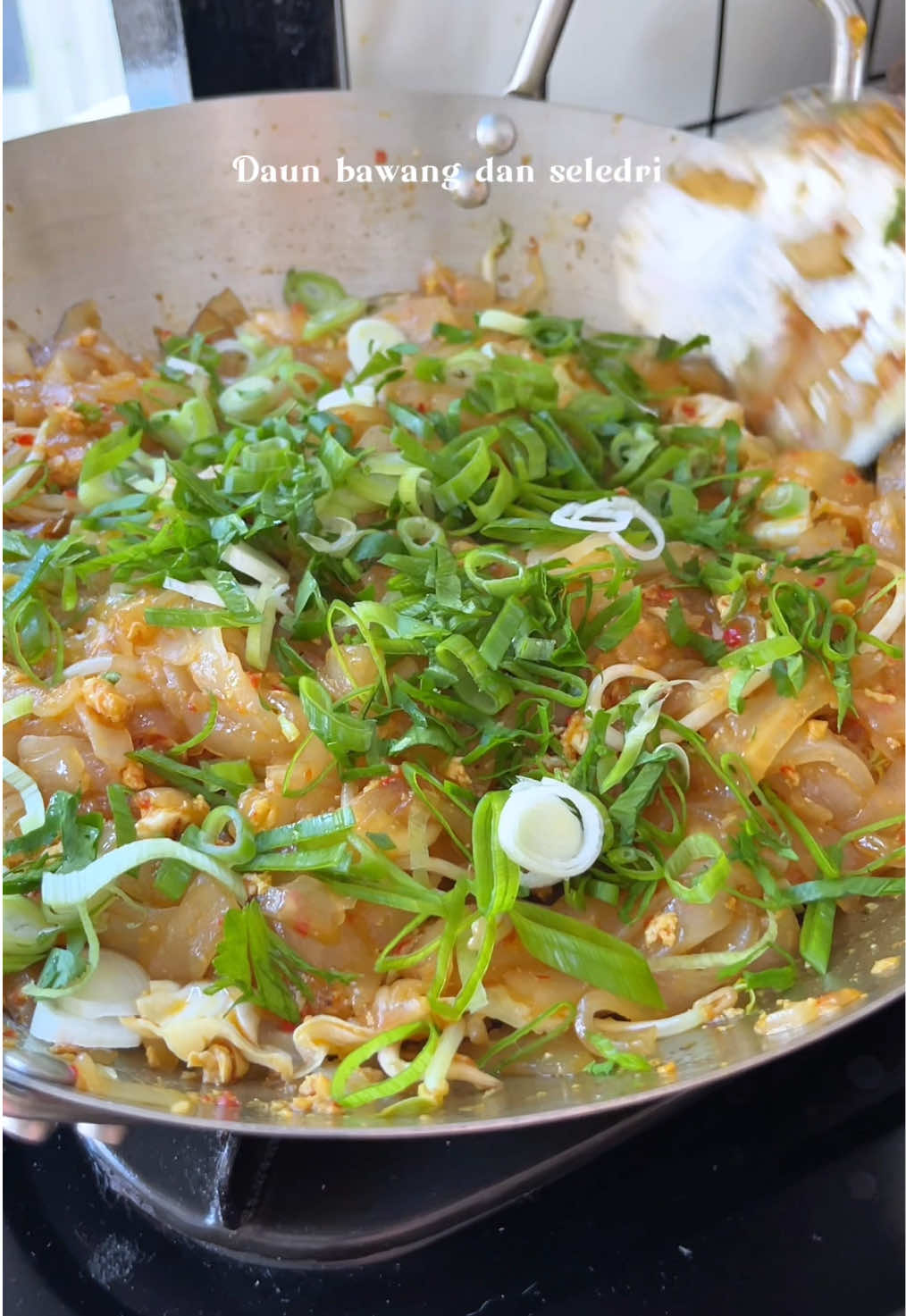 Kwetiau goreng #masakansimple  #resepsarapan #menusederhana  #kwetiaugoreng 