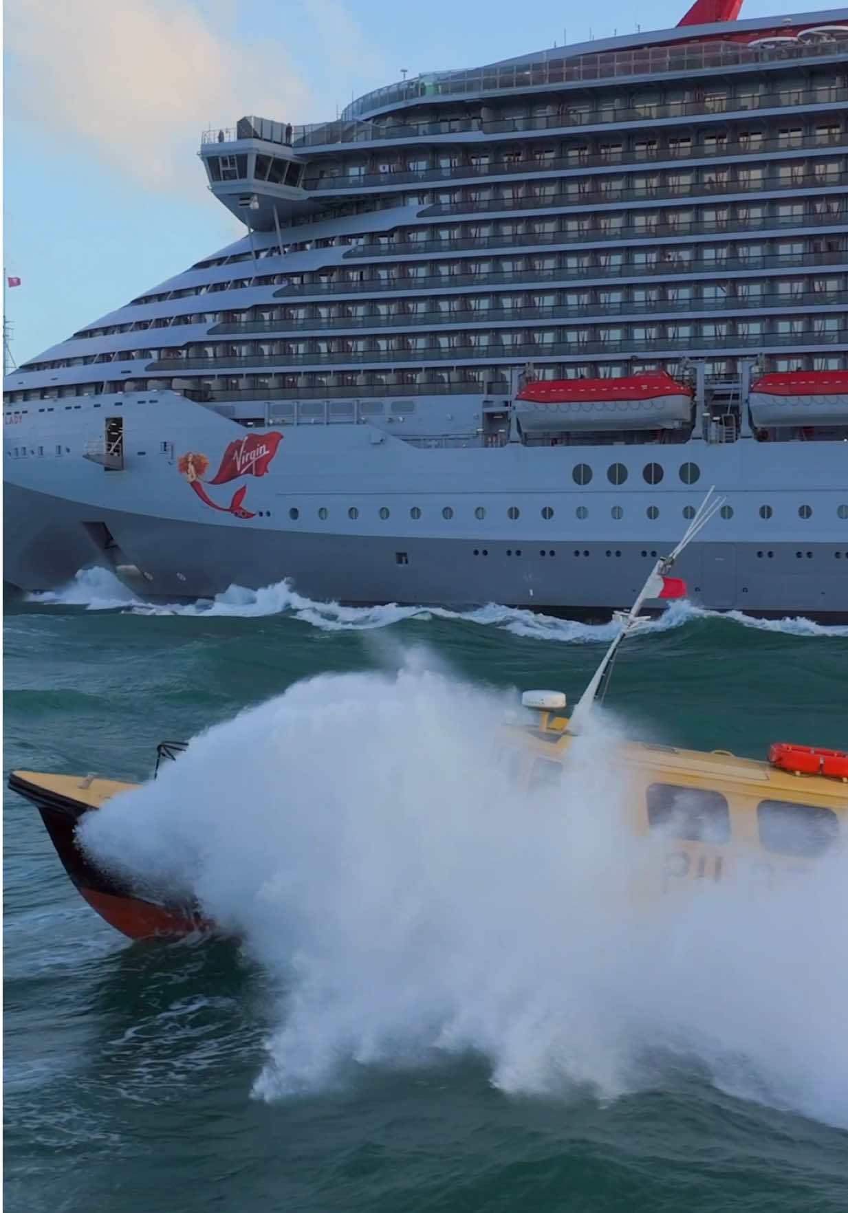 #cruisetok #pilotboat #virginvoyages #thecruisespotter #miami #miamibeach 