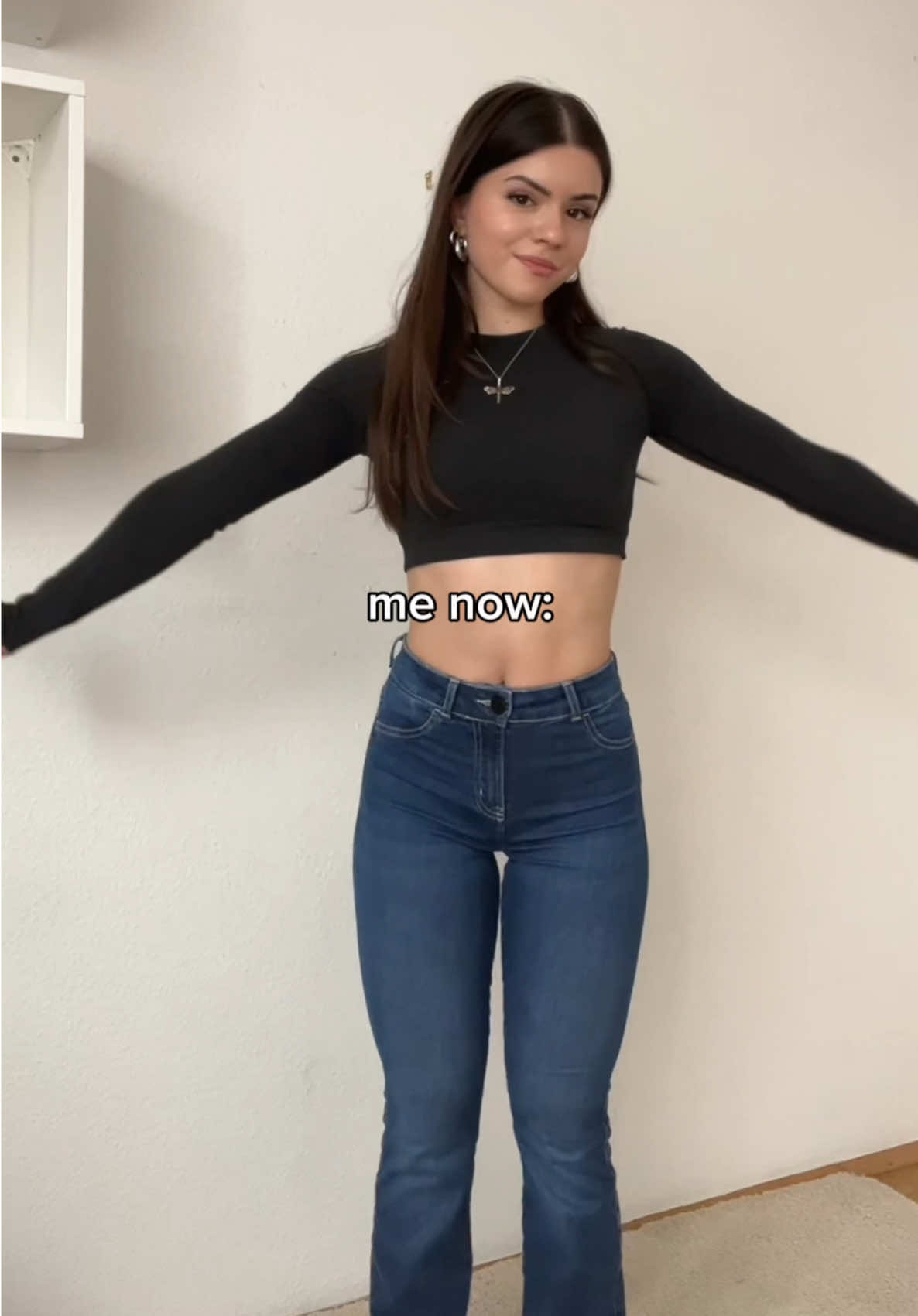 once you try the perfect jeans, you never go back - the fit, the stretch, the perfectly hugged curves & waist... you can't compare it 💫  the WOW effect is real ✨ @carlybri wears the Flared Vintage Blue, Flared Mid Waisted 80s Blue & Flared Mid Waisted Sapphire blue in size extra small 🫶 #fitjeans #gymgirlsoftiktok #outfitinspo 