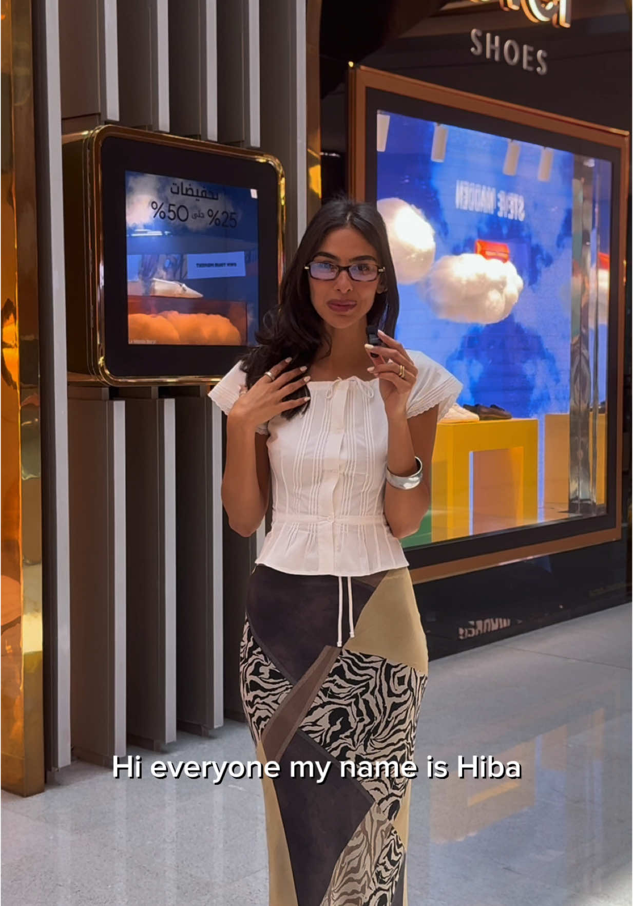 Summer in the city? We got you covered 💅 Shop now at levelshoes online or in store ❣️ #shopping #teampicks #fashion #trending #kittenheels #boots #sandals #clogs #Summer #summerinthecity #summershoes 