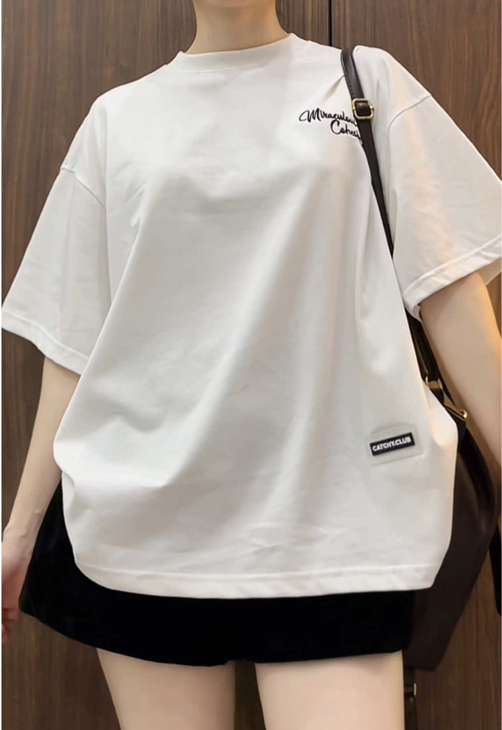 Áo thun Catchy 🌻🌥️🌸✨ #phoidoxinh #reviewthoitrang #aothun #aothunformrong 