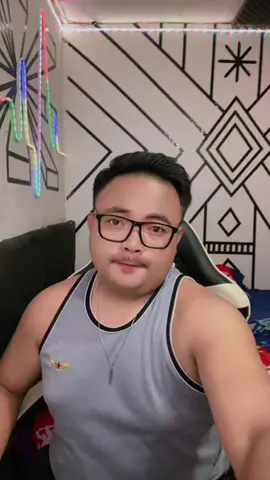 Asik bgt ada dangdut “ nya 🫣🫣🫣#vinn_lubis🐻 #bearlove #gemoysekalii #cubbythecuriousbear #fypシ゚viral #fyppppppppppppppppppppppp #🏳️‍🌈🏳️‍🌈🏳️‍🌈 