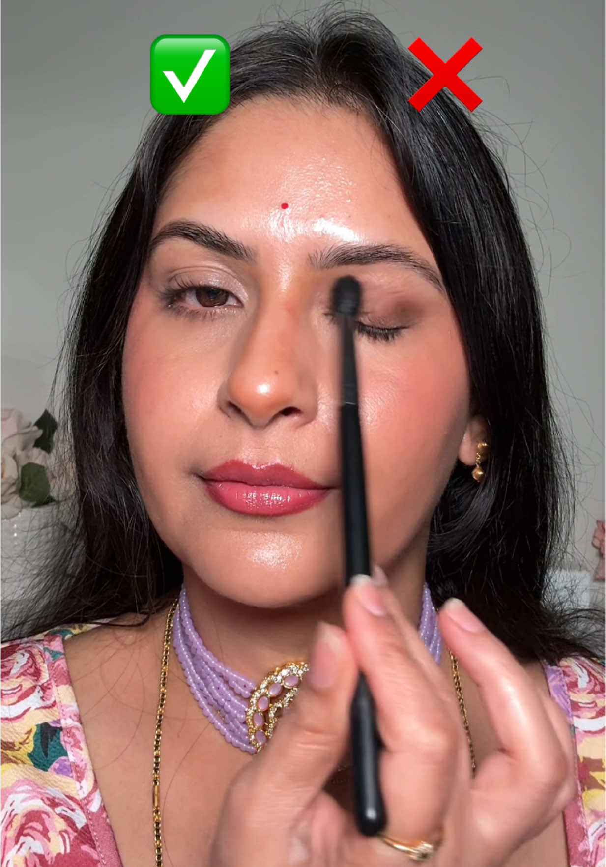 Eyeshadow guide ❌✅  @ColourPop Cosmetics eyeshadow palette in going coconuts Eyeshadow  Eyeshadow Tutorial  Eyeshadow guide Eye makeup  Makeup techniques  Makeup hacks Eyeshadow dos Eyeshadow donts  #eyeshadow #eyeshadowguide #eyeshadowtutorial #eyemakeup #makeuphacks #makeuptechniques #eyeshadowdosanddonts 