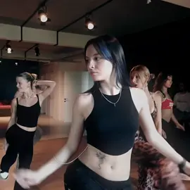 serving heat frame by frame🧯👀 #zeynepoktay #zeynepsudeoktay #zoktay #big5 #manifest #fypシ #foryoupage #viral #edit #zoktayedit 