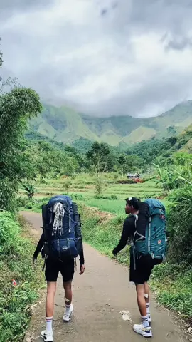 ✌️#pendakifomo #sempana2329mdpl #letterz #fyp #sembalun 