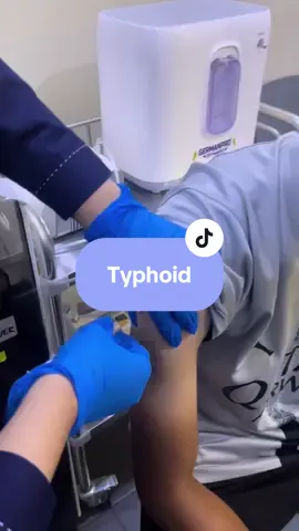 Anda Pekerja FnB tapi belum ambil suntikan Typhoid ?🧐 Dapatkan Vaksin Typhoid di klinik kami dengan harga yang murah🤗 ✅vaccination card ✅valid 3 tahun ✅harga istimewa bagi 3 orang ke atas😍 Walk in ke  📍 Poliklinik Maya Pengkalan Chepa 📞 017-2002246 #fyp #fypage #typhoid #vaccination #fnb #cafe #clinic 