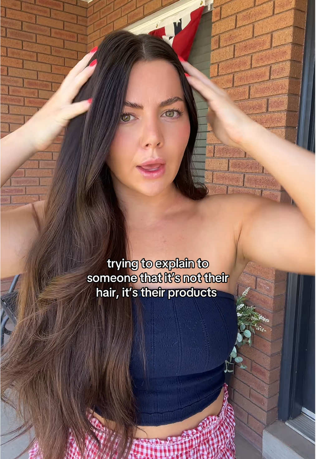 scalp health = hair health bestie!!!! This is your sign to prioritize your scalp health and give your hair the healing and love it deserves! My favorite healthy scalp trio is linked! ✨ #healthyscalp #healthyhair #hairoiling #scalpscrub 