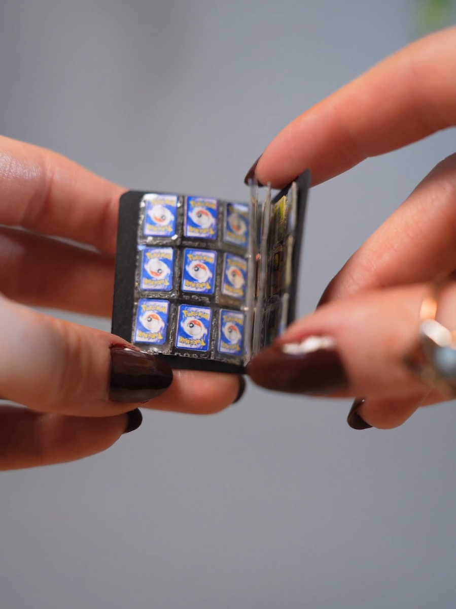 Svarar @bloped1 this is how the pokemon binders and cards were made. the fronts of the binders are painted by hand but not recorded cus i had too much flow when making them😍 #pokemon #miniatureart #handmademiniatures #miniatures #miniatureartist 