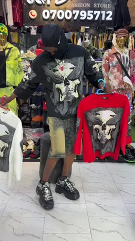 #joystarfashionstore #kampala_uganda🇺🇬🇺🇬🤝 #gulutiktokers #foryoupage #congolaise🇨🇩 #hamshoppinggroundnakivuboblocke #luxurylifestyle #designershoes 