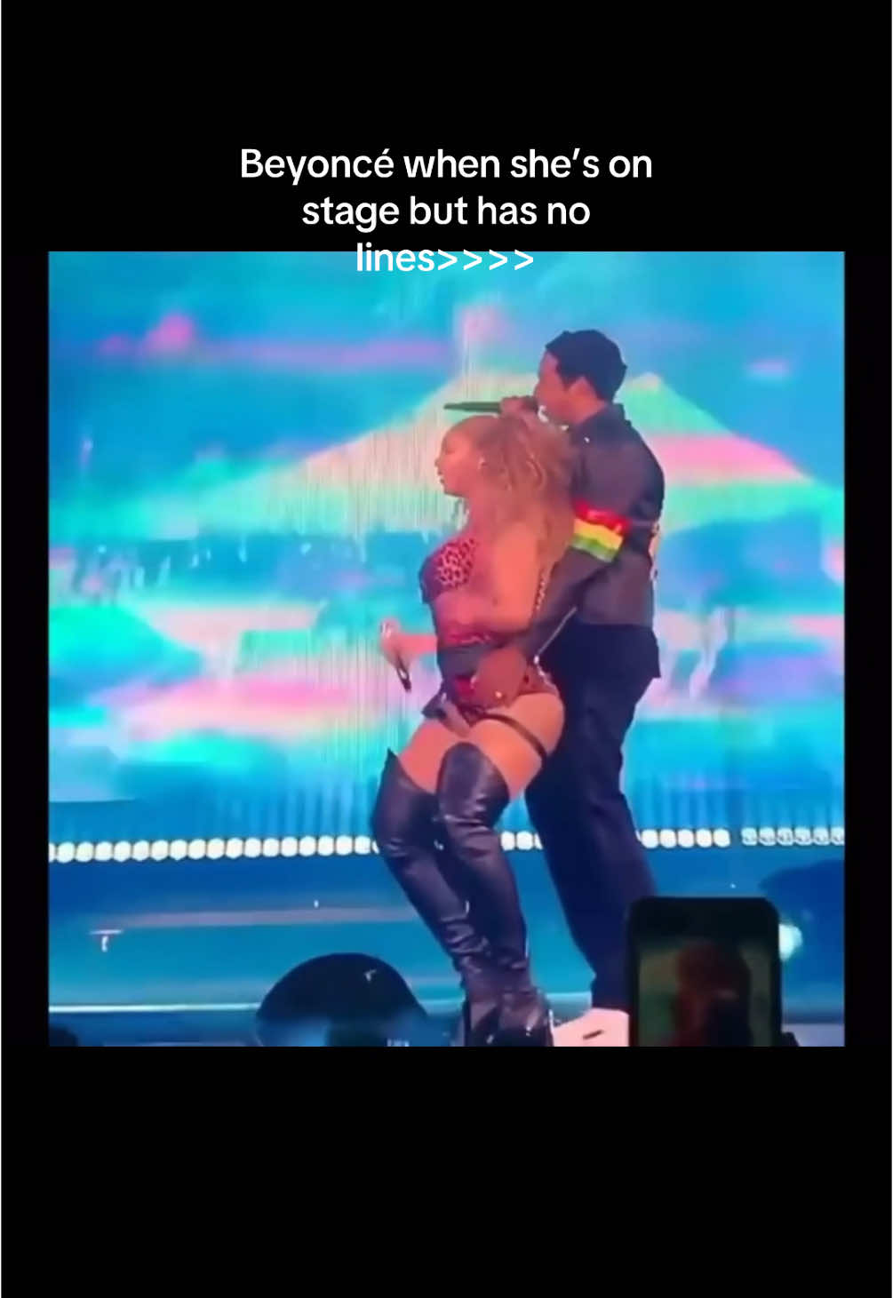 Pt. 2: She’s actually so f*cking funny 😂😂😂 I feel so bad for you if you weren’t around during the OTRII era 😂 #beyonce #cowboycartertour #otrii #jayz #kendricklamar #jbalvin #renaissance #cowboycarter #fypシ #beyhive 