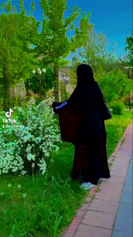 #الحجاب_لا_يمنعك_من_الأناقة_يا_أميراتى👑 #somalitiktok #hijab #somali #الحمدالله_علی_کل_حال❤ #foryoupage #somaligirls #fyp #يومكم_يوم_الحصاد #