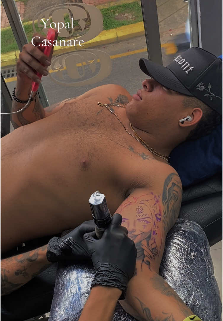 ✍🏼✍🏼🔥⚜️ Eternal Gallery Studio 👺#balckandgreytattoo #blackworktattoo #tattoostudio 
