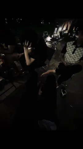 Anh biết thế giới này làm bạn nhỏ của anh tổn thương nhiều rồi, nên hãy để anh đến che chở và đem những nỗi buồn của em đi nhé…#xuhuong #chill #lenxuhuong #cap #livephoto #nhachaymoingay 