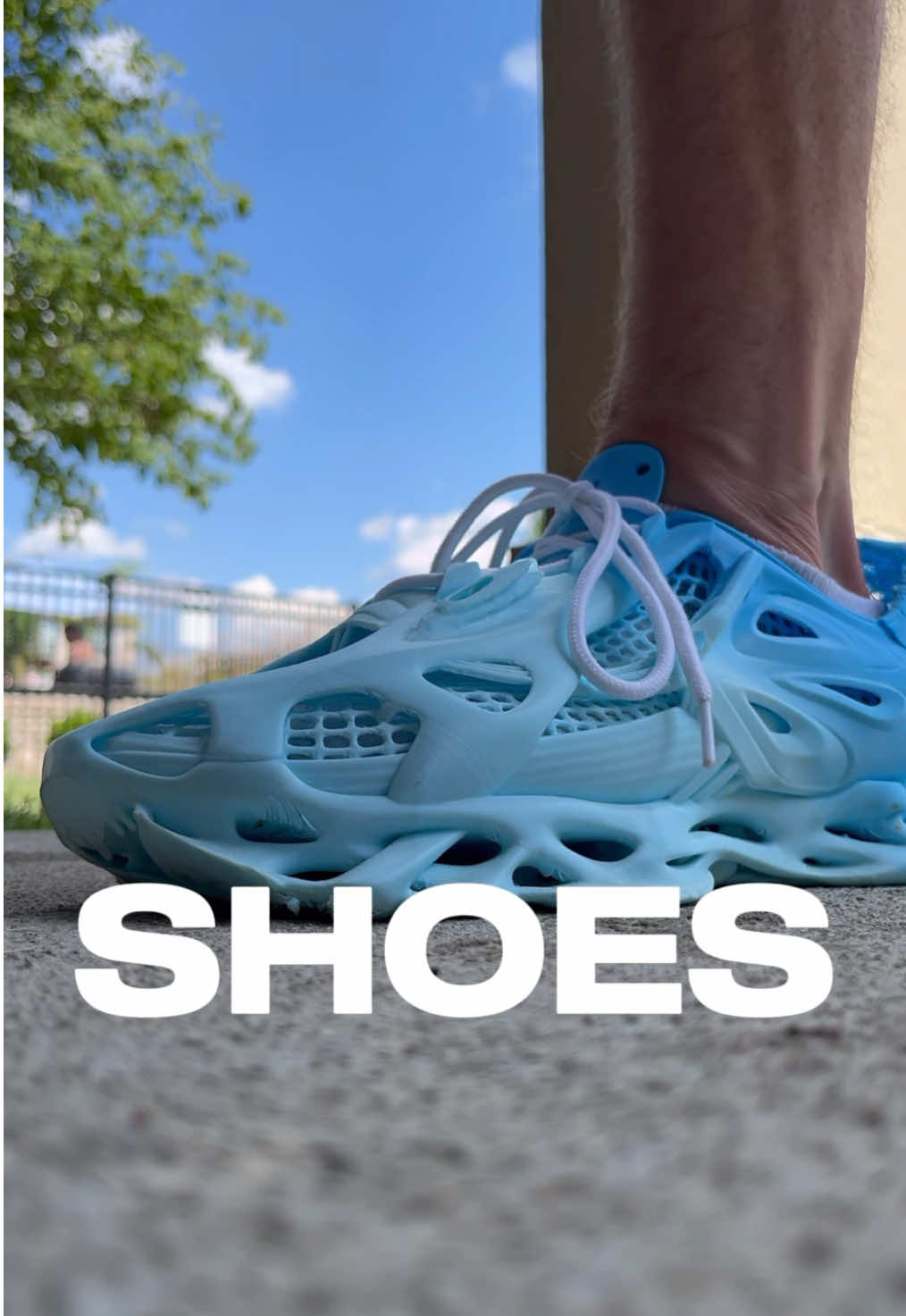 Are these shoes the future of footwear? Printer: @@BAMBULAB OfficialA1 Model: Whaleberry - A 3D Printed Thick-Soled Casual Shoe ##3dprinting##useful3dprints##functional3dprinting##bambulab##bambulaba1##makerworld