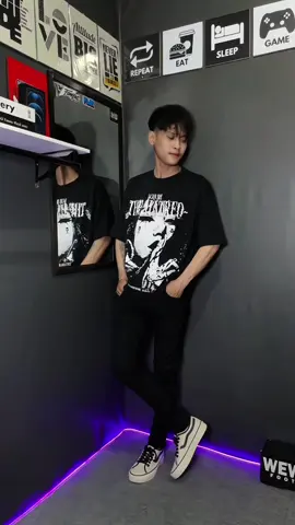 Rekomendasi Baju Kece nih bang 😎 Rugi banget Kalau Ga CO 🫢 #bajukece #rekomendasibaju #tshirt #tshirtoversize 